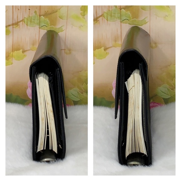 Authentic Gucci Book Case - Picture 4 of 10